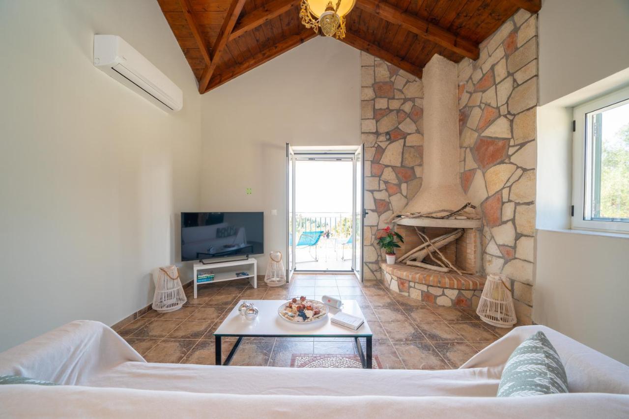 Stone Villa Eriphyle ,Private Witn Sunset View Fiskardo Esterno foto